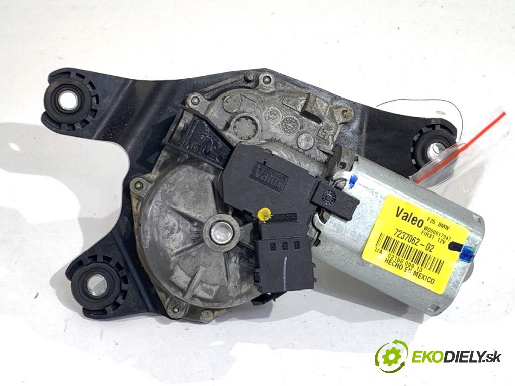 BMW F25 SUV 2013 190 kW xDrive 30 d 2993 Motor stieračov zad 7237062