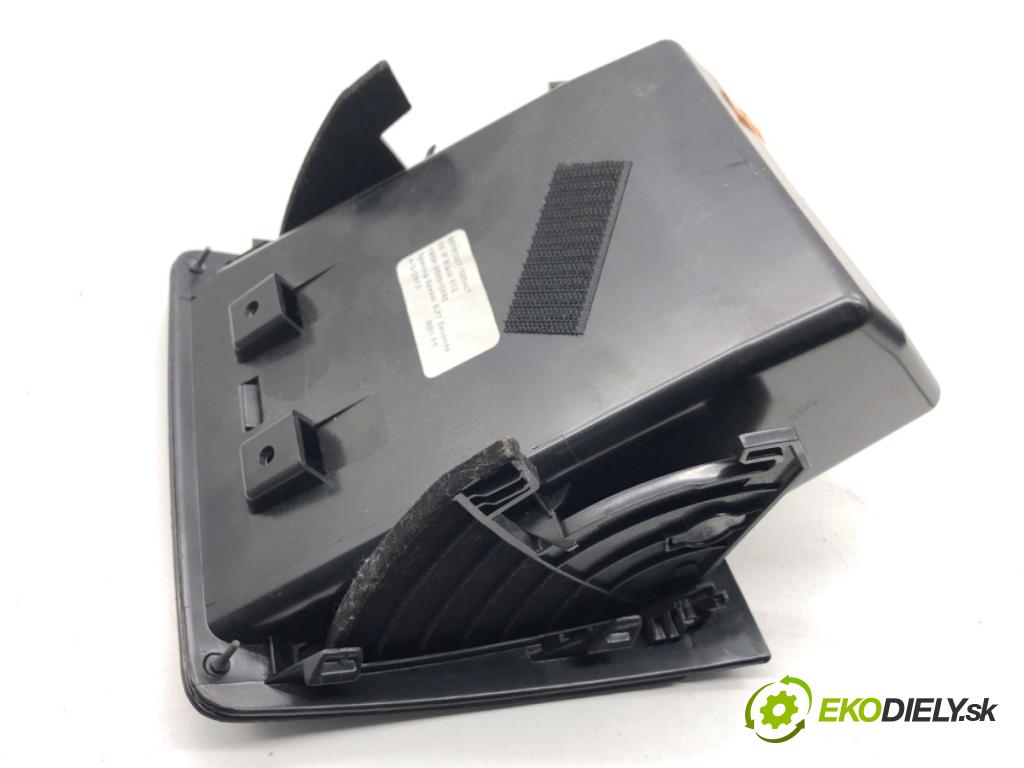 BMW F25 SUV 2013 190 kW xDrive 30 d 2993 Priehradka, kastlík spolujazdca 9184154 (Priehradka (kastlík))