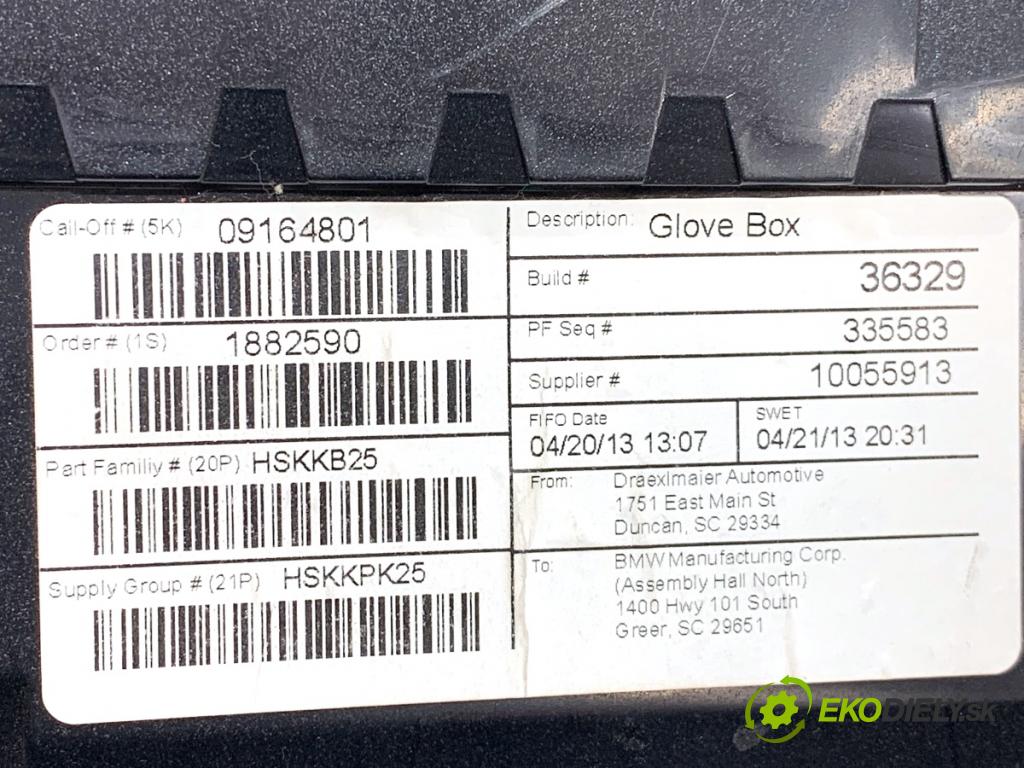 BMW F25 SUV 2013 190 kW xDrive 30 d 2993 Priehradka, kastlík spolujazdca 9210486 (Priehradka (kastlík))