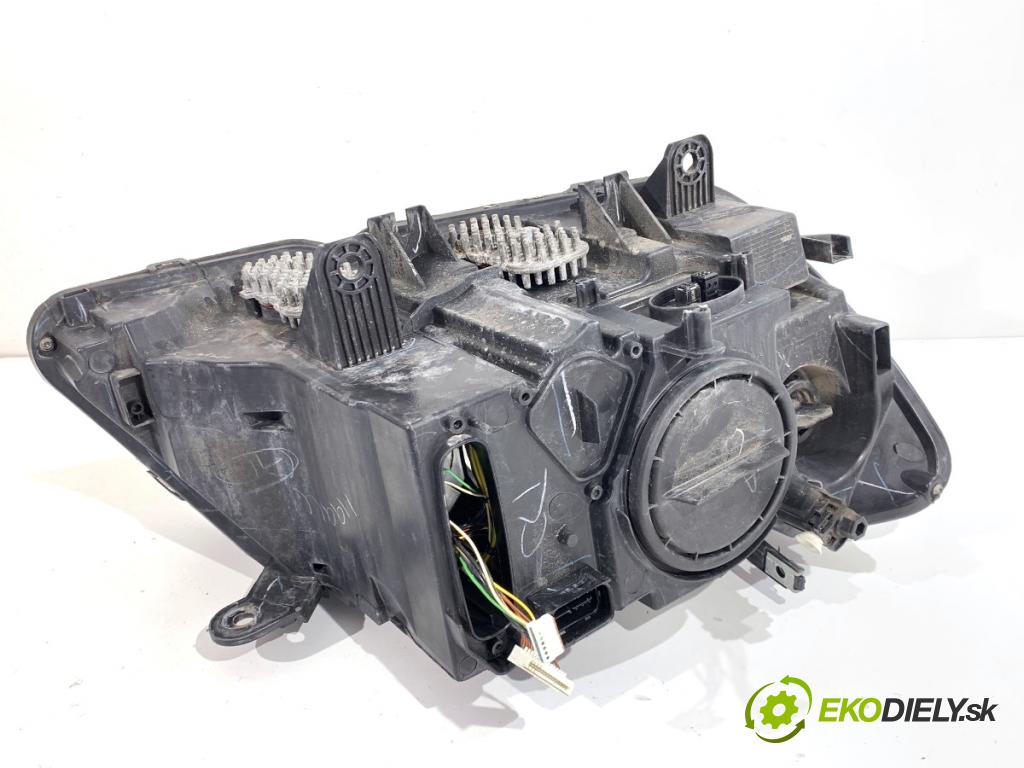 BMW F25 SUV 2013 190 kW xDrive 30 d 2993 světlomet levý přední část 7217293