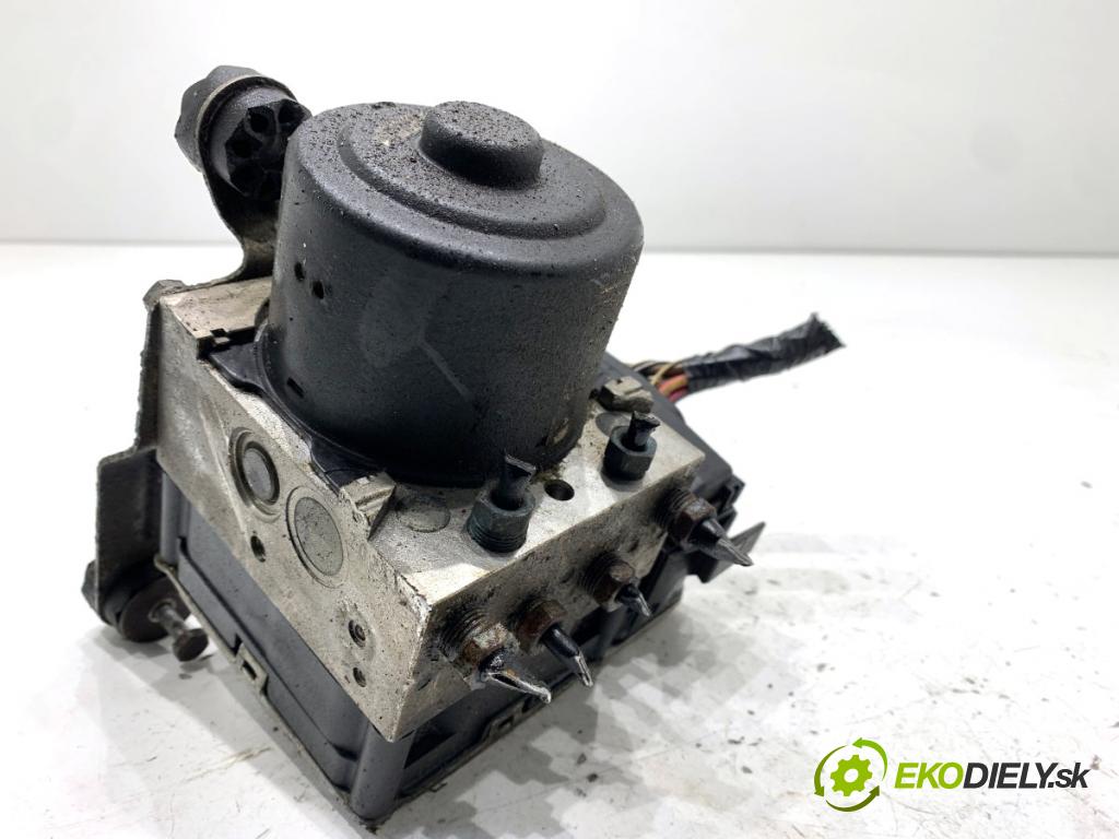 BMW F25 SUV 2013 190 kW xDrive 30 d 2993 pumpa ABS 6859243 (Pumpa ABS)