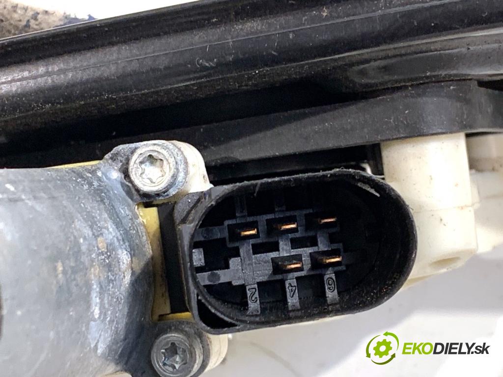 BMW F25 SUV 2013 190 kW xDrive 30 d 2993 Mechanizmus okna ľavy zad 7322747