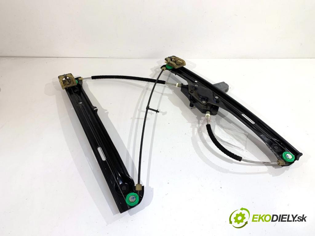 BMW F25 SUV 2013 190 kW xDrive 30 d 2993 Mechanizmus okna pravy predný