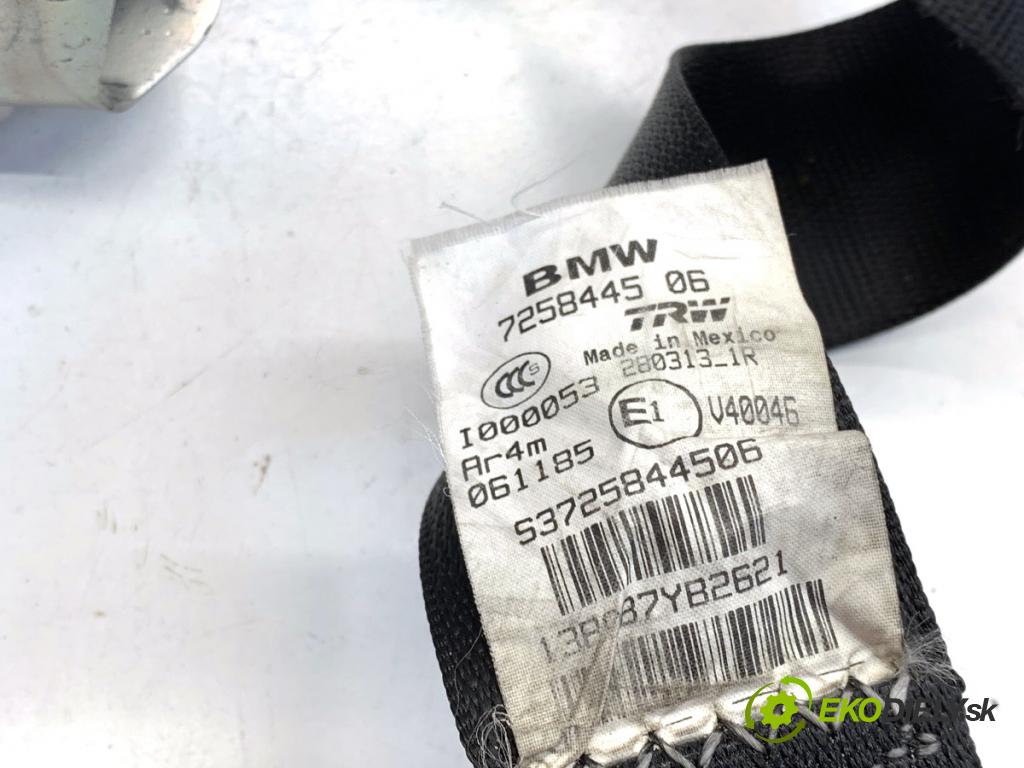 BMW F25 SUV 2013 190 kW xDrive 30 d 2993 držák bezpečnost levý zadní část 7258445