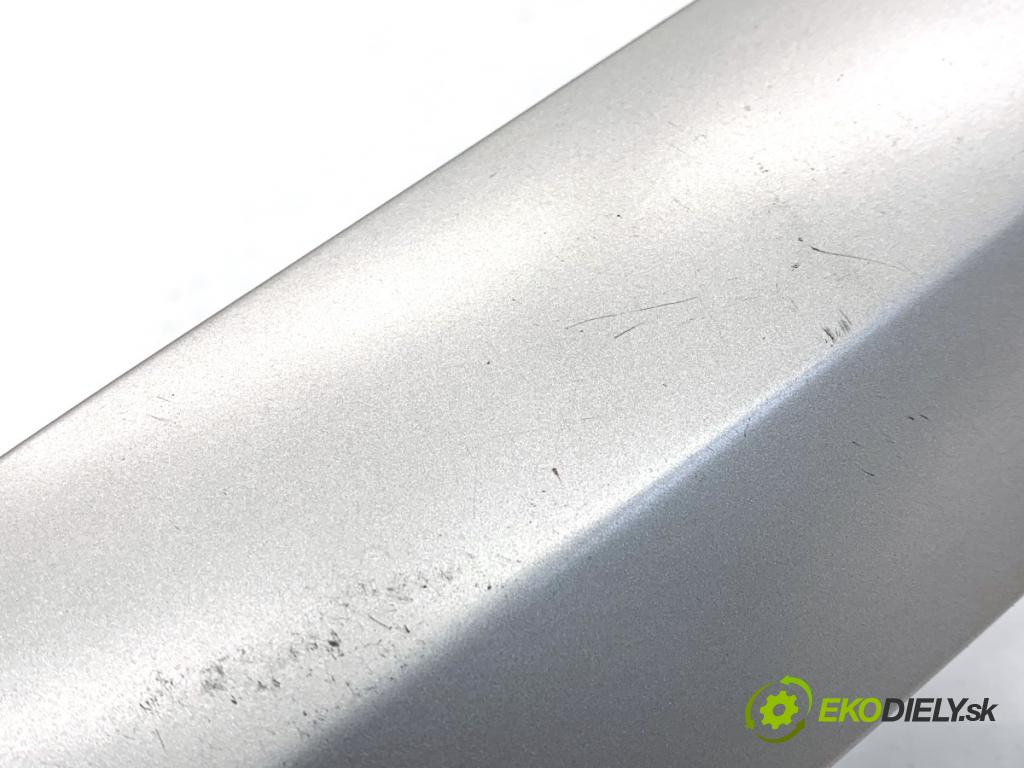 BMW F25 SUV 2013 190 kW xDrive 30 d 2993 lišty kryt 9184126 (Lišta)