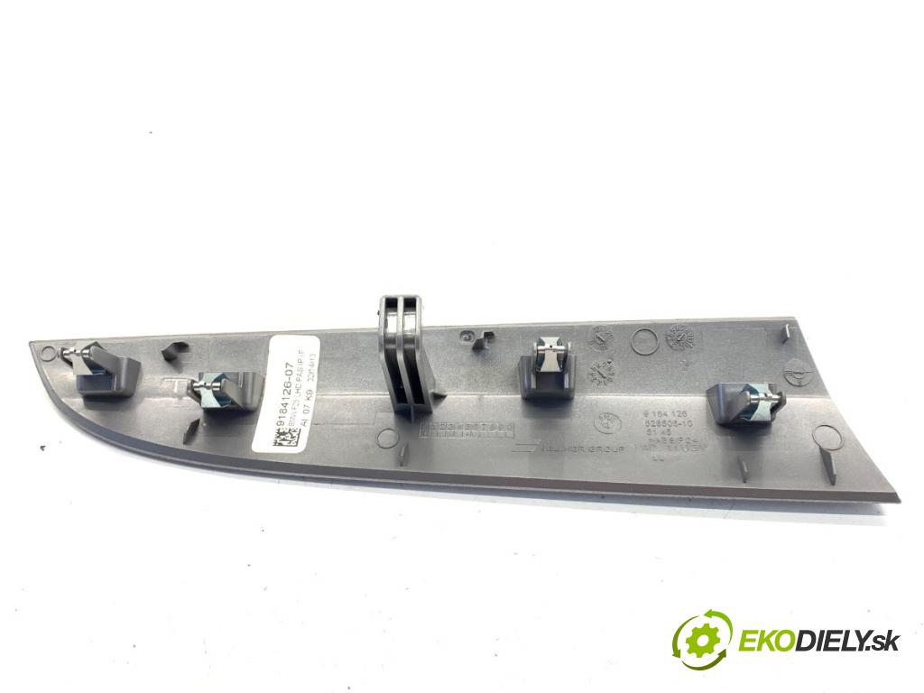 BMW F25 SUV 2013 190 kW xDrive 30 d 2993 lišty kryt 9184126 (Lišta)