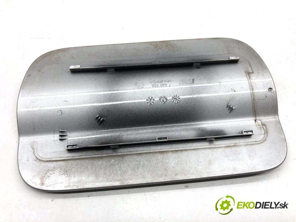 BMW F25 SUV 2013 190 kW xDrive 30 d 2993 Dvierka nádrže paliva 7265256 (Kľučka dverí ostatné)