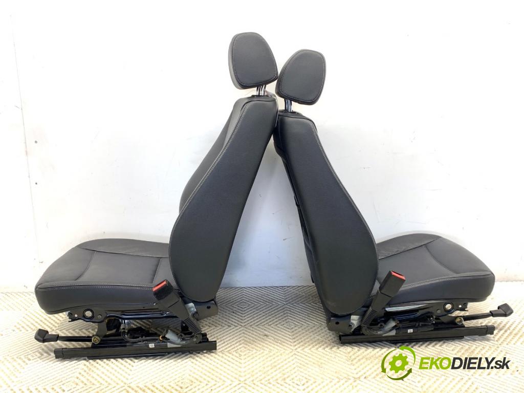 BMW F25 SUV 2013 190 kW xDrive 30 d 2993 Sedadlá, sedačky Sedadlo bočné