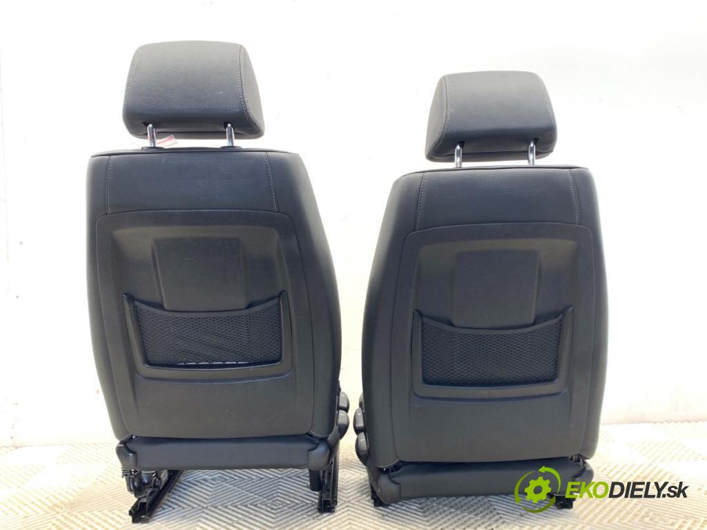 BMW F25 SUV 2013 190 kW xDrive 30 d 2993 Sedadlá, sedačky Sedadlo bočné