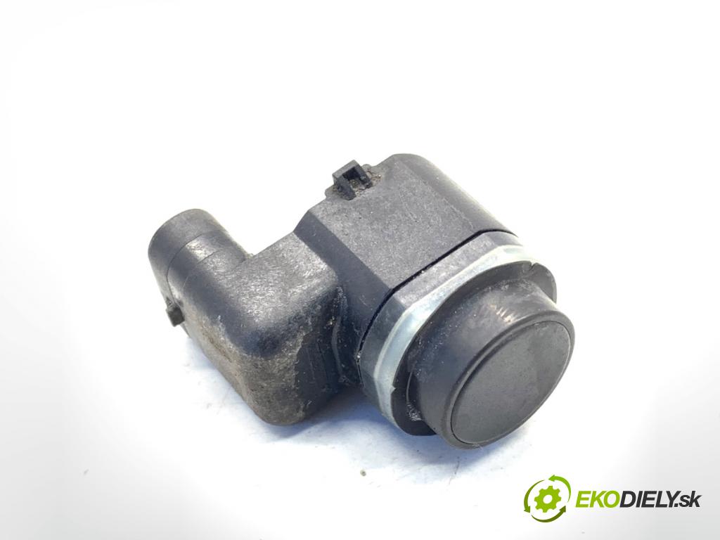 BMW F25 SUV 2013 190 kW xDrive 30 d 2993 Snímač PDC 9270700