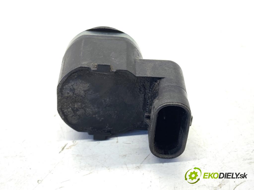 BMW F25 SUV 2013 190 kW xDrive 30 d 2993 snímač PDC 9270700