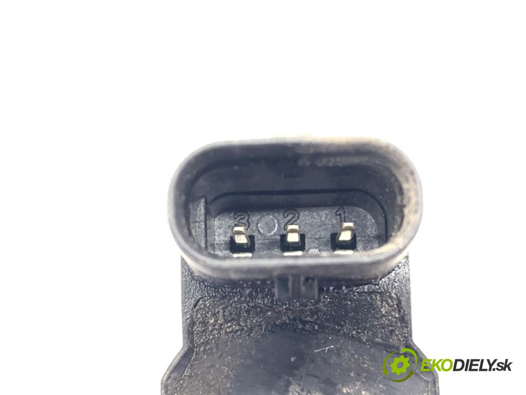 BMW F25 SUV 2013 190 kW xDrive 30 d 2993 snímač PDC 9270700