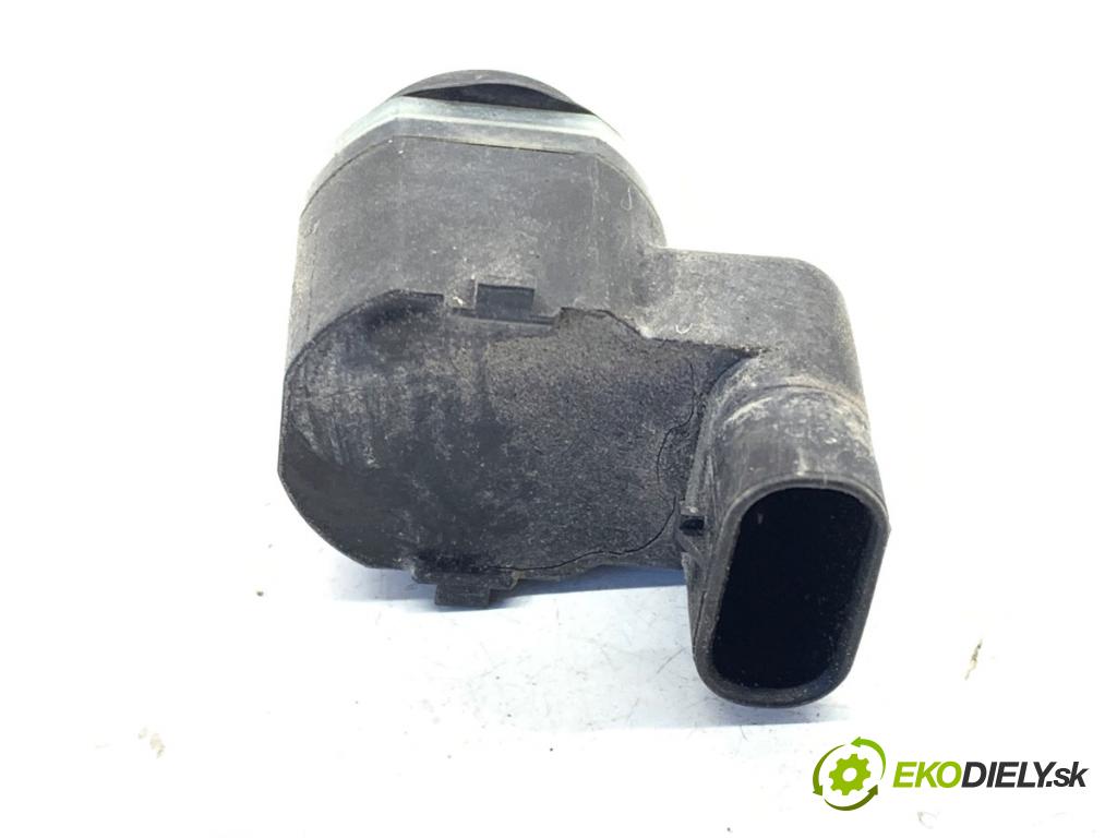 BMW F25 SUV 2013 190 kW xDrive 30 d 2993 snímač PDC 9270700