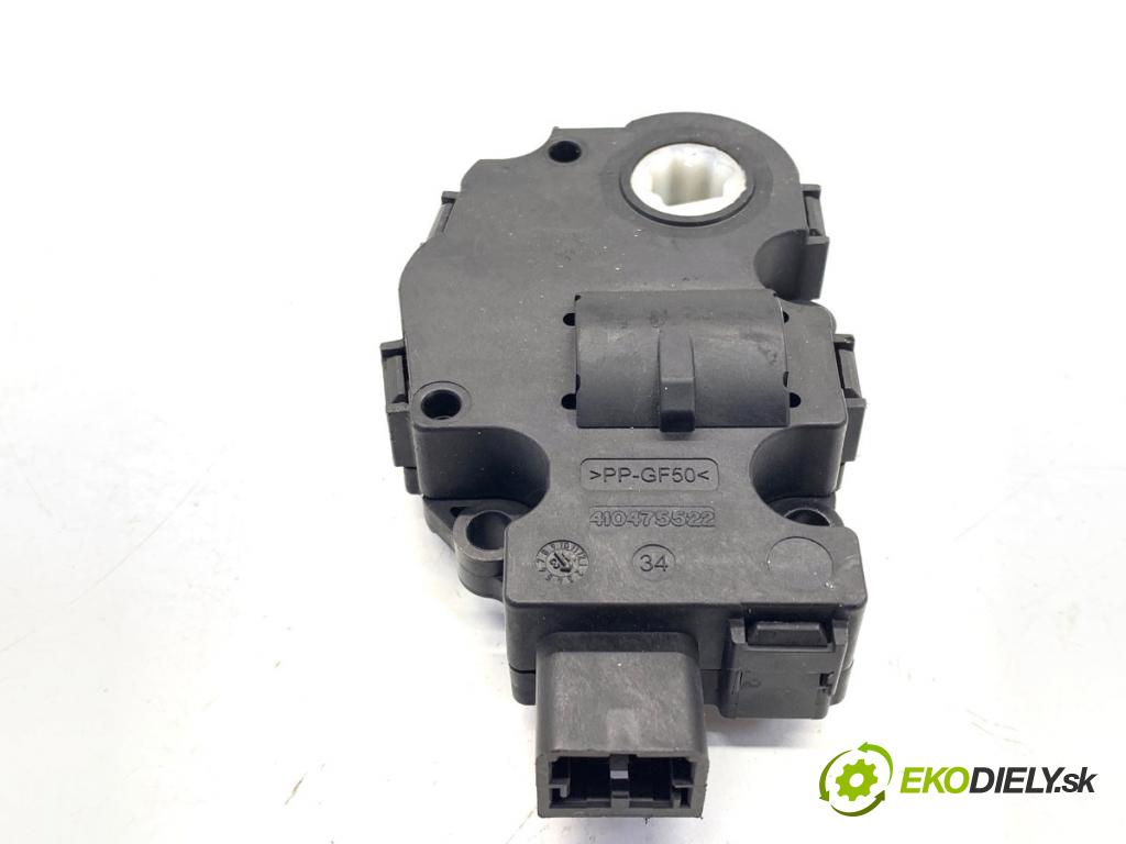 BMW F25 SUV 2013 190 kW xDrive 30 d 2993 motor topení T1015556H