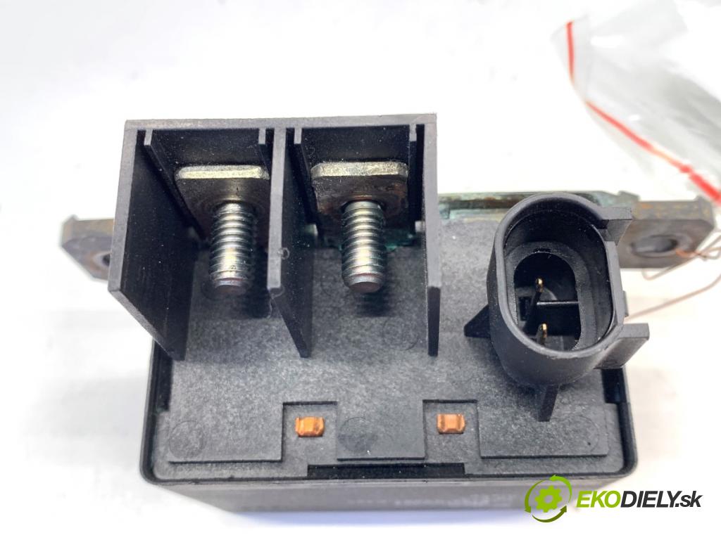 BMW F25 SUV 2013 190 kW xDrive 30 d 2993 Modul ventilátora 6901819