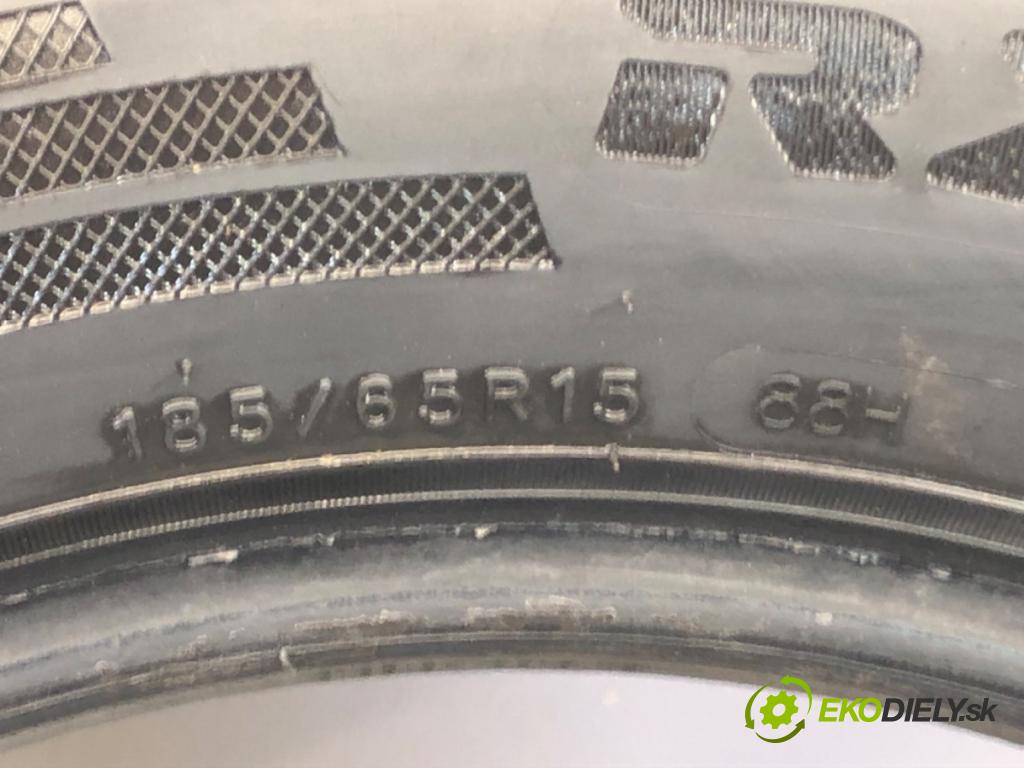 --- --- PNEUMATIKY: 2X 185/65 15"
