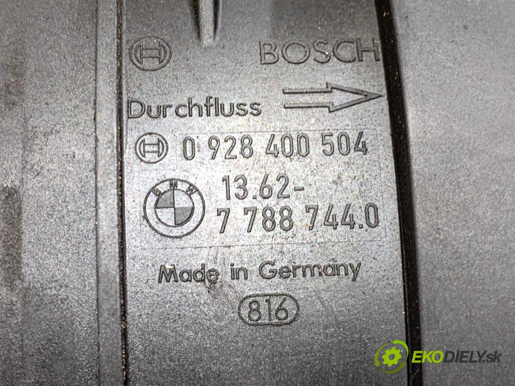 BMW E60 sedan 2007 173 kW 530 d 2993 váha vzduchu 0928400504 (Snímač hmotnosti vzduchu)