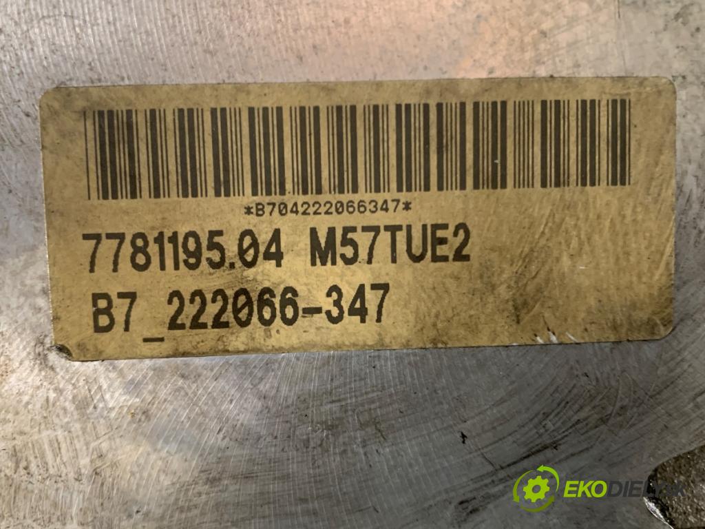 BMW E60 sedan 2007 173 kW 530 d 2993 hlava válců 7792753 (Hlava válců)