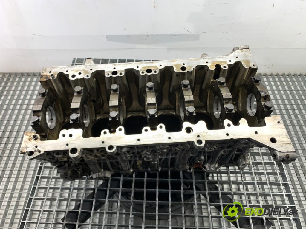 BMW E60 sedan 2007 173 kW 530 d 2993 JEDNOTKA: motora 7792822 (Blok motoru)