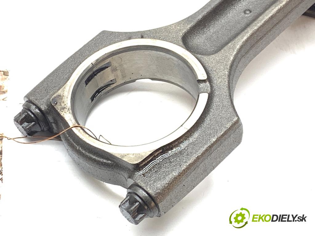 BMW E60 sedan 2007 173 kW 530 d 2993 PÍST: ojnice  (Píst)