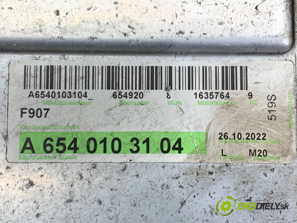 MERCEDES-BENZ SPRINTER 3,5-t Tourer Bus Autobus 2022 125 kW 317 CDI (907.731, 907.733, 907.735) 1950 intercooler A6540103104 (Intercooler (chladič stlačeného vzduchu))