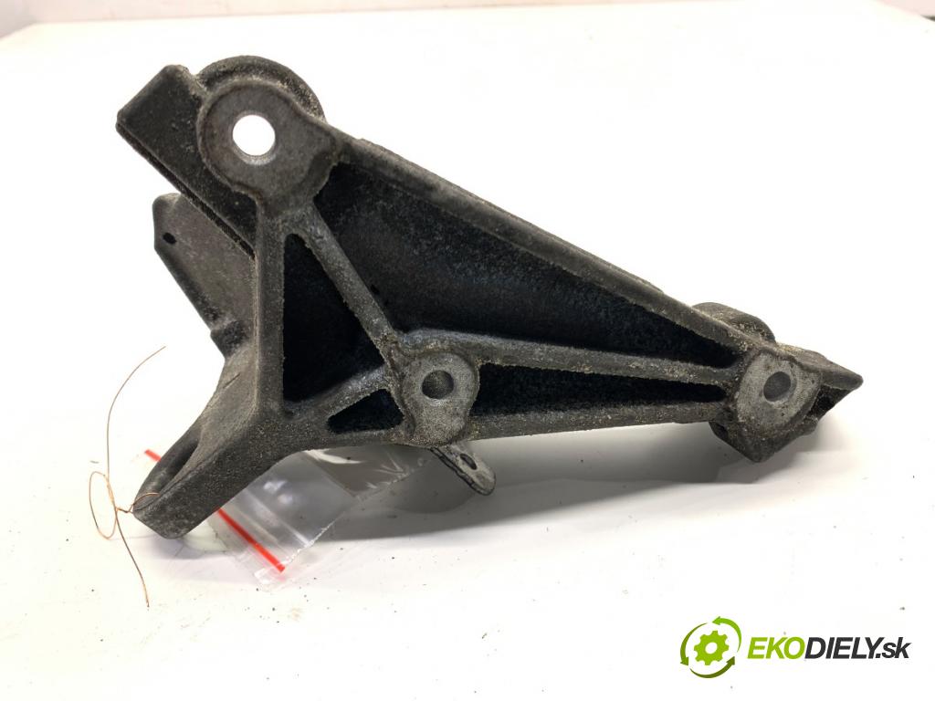 MERCEDES-BENZ SPRINTER 3,5-t Tourer Bus Autobus 2022 125 kW 317 CDI (907.731, 907.733, 907.735) 1950 Držiak Motor A6541400240