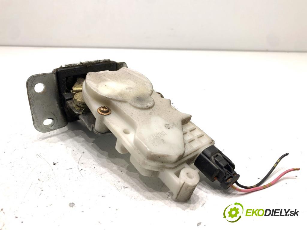 MITSUBISHI GRANDIS nadwozie wielkoprzestrzenne (MPV) 2005 100 kW 2.0 DI-D (NA8W) 1968 zámok dverí zad