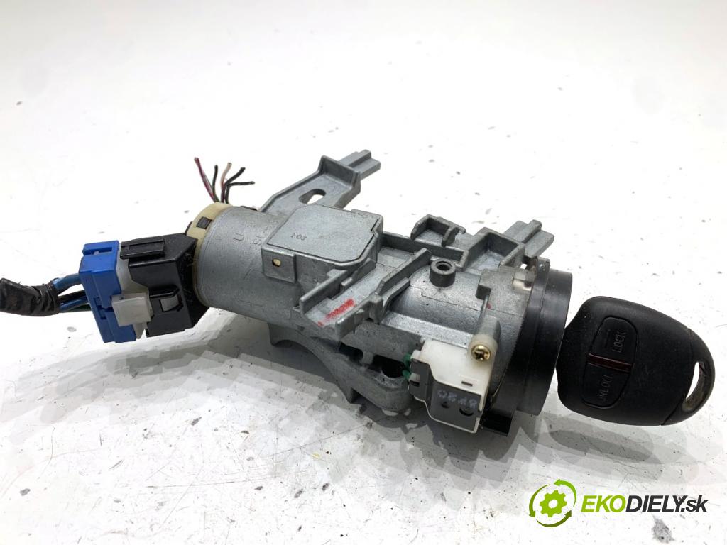 MITSUBISHI GRANDIS nadwozie wielkoprzestrzenne (MPV) 2005 100 kW 2.0 DI-D (NA8W) 1968 spinačka  (Spínacia skrinka)