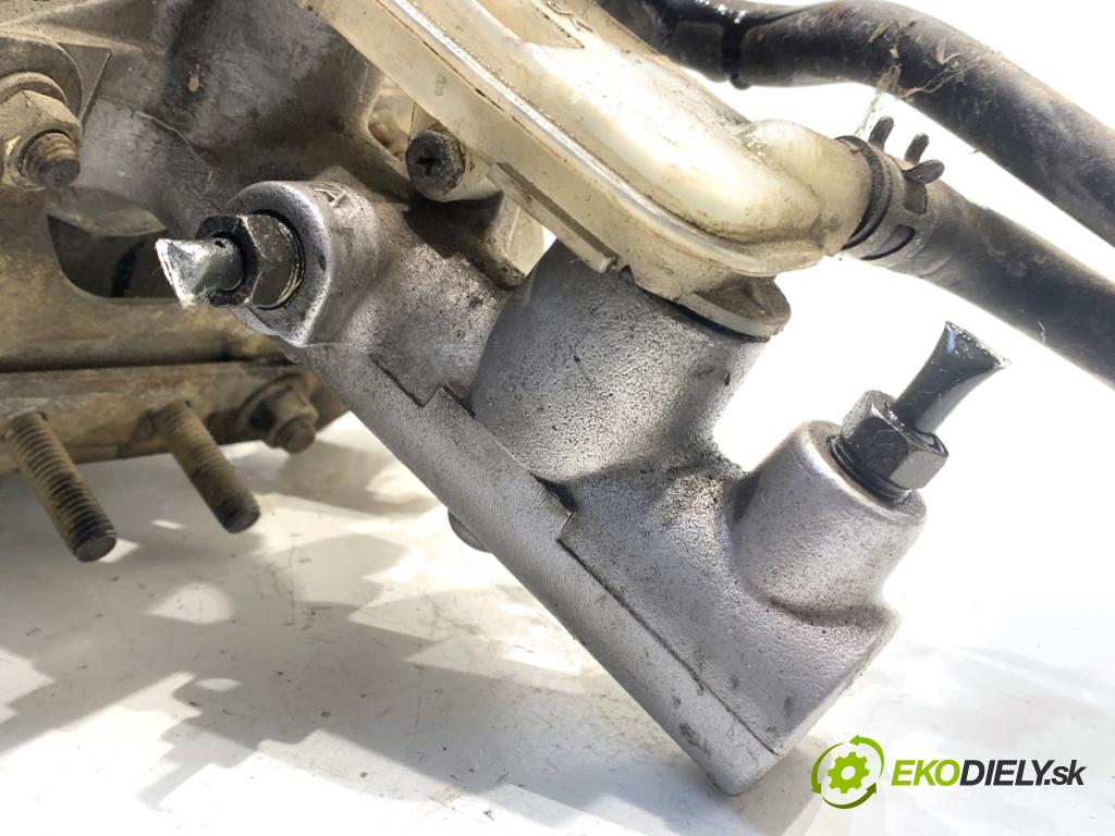 MITSUBISHI GRANDIS nadwozie wielkoprzestrzenne (MPV) 2005 100 kW 2.0 DI-D (NA8W) 1968 posilovač bŕzd