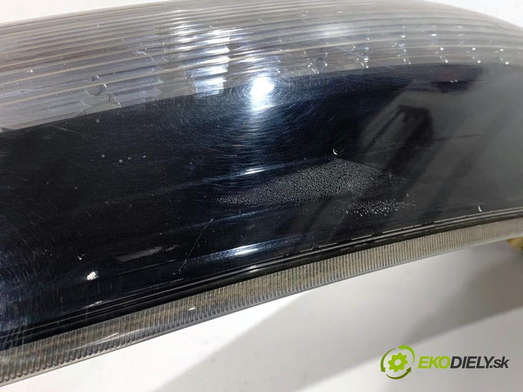 MITSUBISHI GRANDIS nadwozie wielkoprzestrzenne (MPV) 2005 100 kW 2.0 DI-D (NA8W) 1968 Svetlo ľavy zad