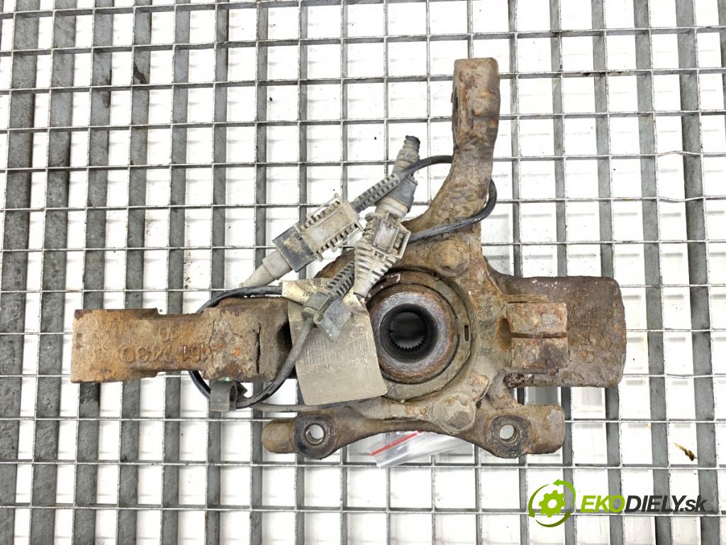 OPEL ASTRA H liftback 2006 66 kW 1.3 CDTI (L08) 1248 náboj pravy predný