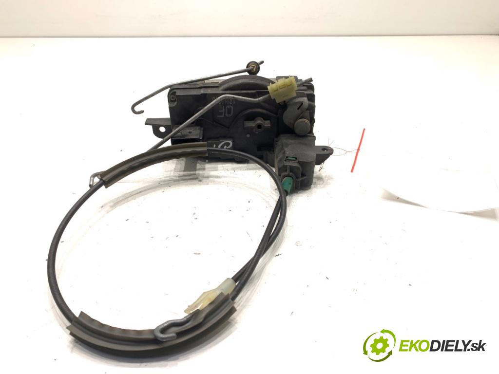 OPEL ASTRA H liftback 2006 66 kW 1.3 CDTI (L08) 1248 zámok Dvere ľavy predný 13210748