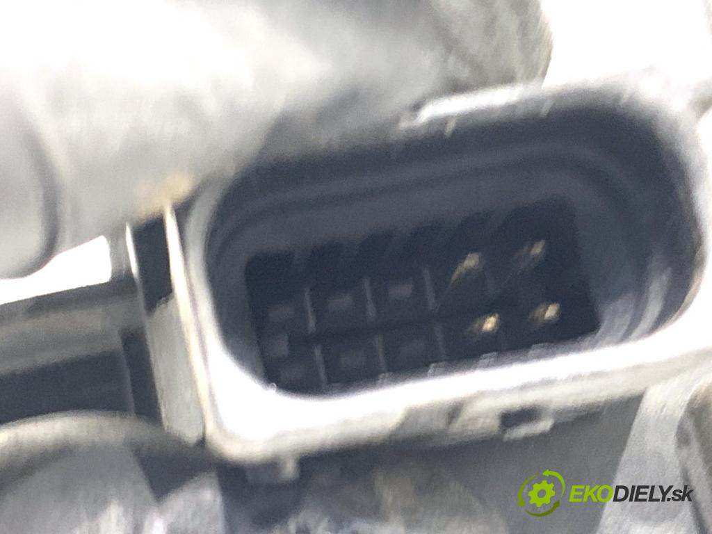 OPEL ASTRA H liftback 2006 66 kW 1.3 CDTI (L08) 1248 zámok Dvere ľavy predný 13210748