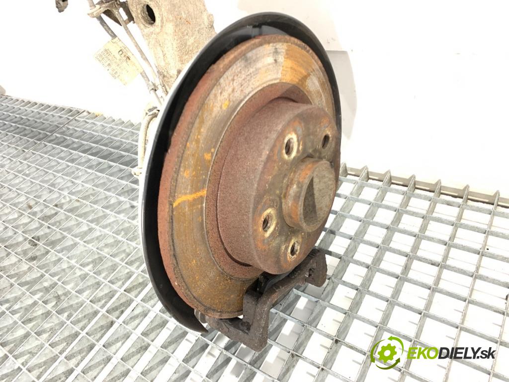 OPEL ASTRA H liftback 2006 66 kW 1.3 CDTI (L08) 1248 výztuha zadní část