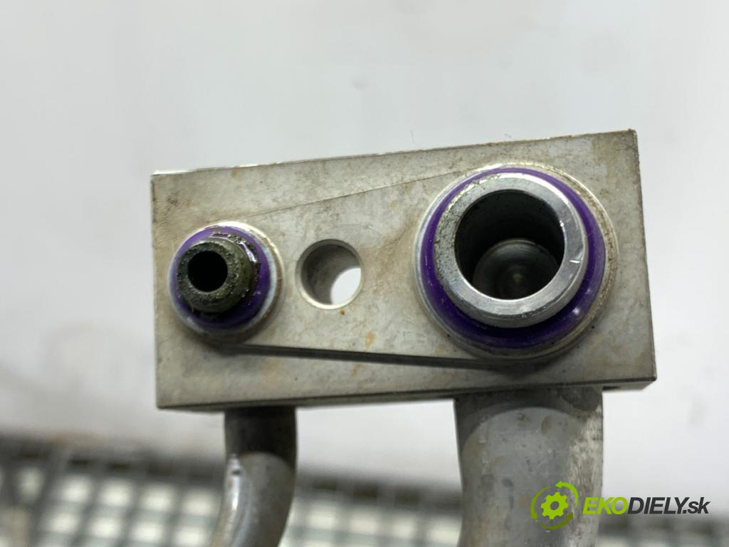 OPEL ASTRA H liftback 2006 66 kW 1.3 CDTI (L08) 1248 rúrka klimatizácie 13221005 (Rúrka klimatizácie)