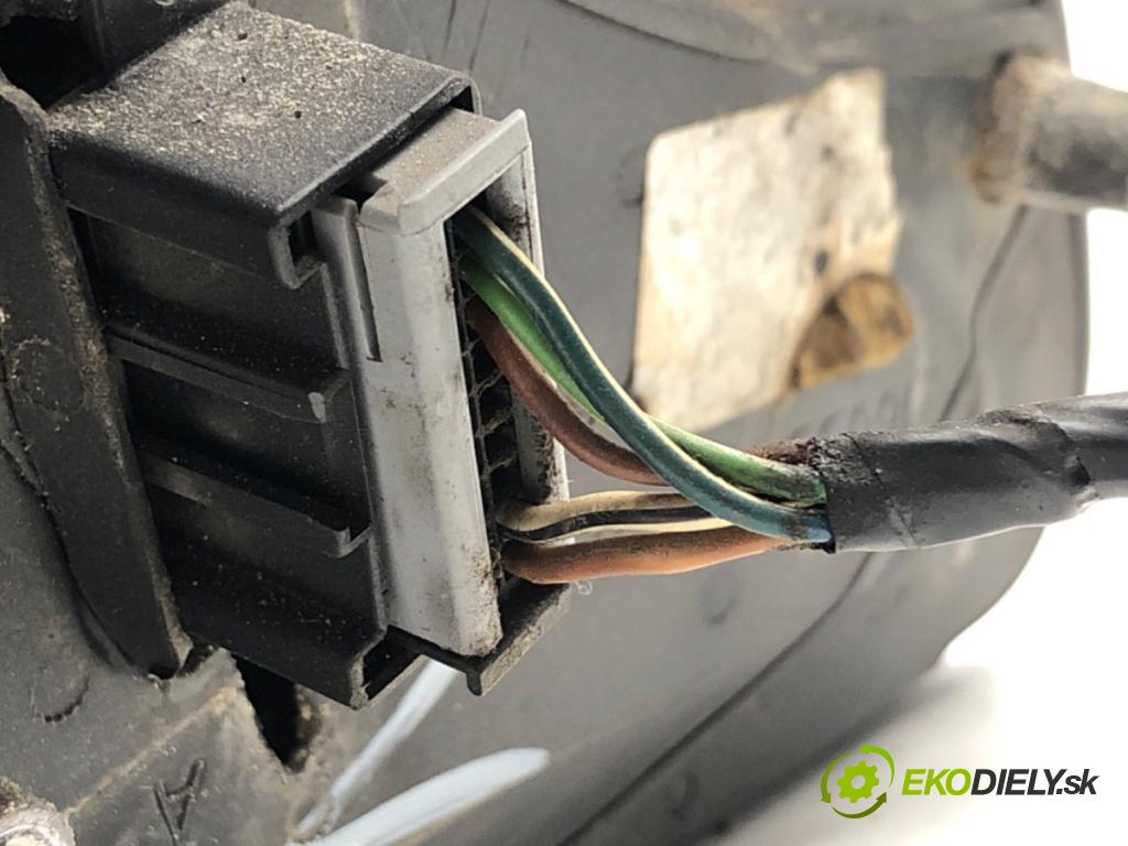 OPEL ASTRA H liftback 2006 66 kW 1.3 CDTI (L08) 1248 Spätné zrkadlo ľavy