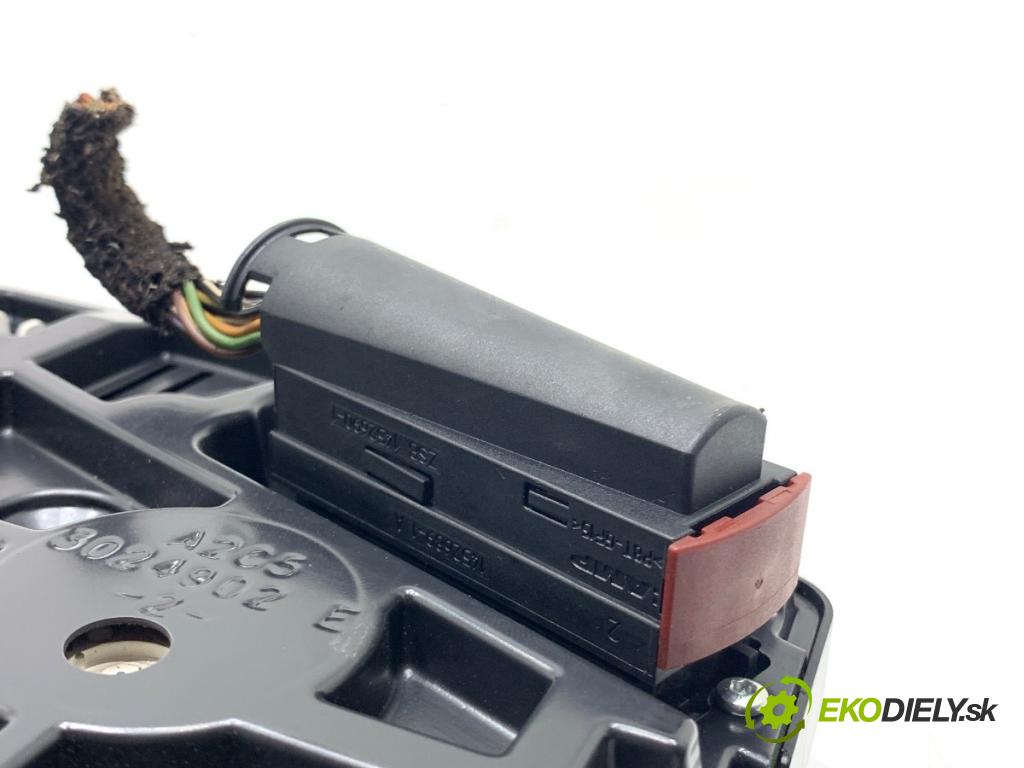 OPEL ASTRA H liftback 2006 66 kW 1.3 CDTI (L08) 1248 prístrojovka 13216684 (Přístrojová deska)