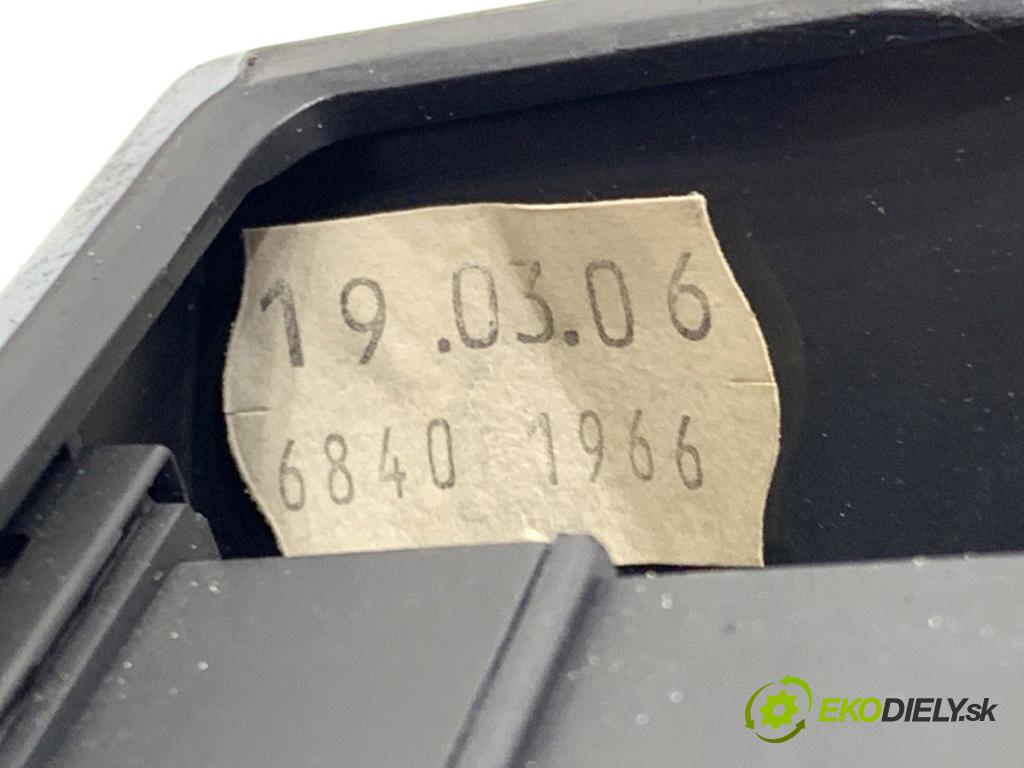 OPEL ASTRA H liftback 2006 66 kW 1.3 CDTI (L08) 1248 spínač světel 13100136