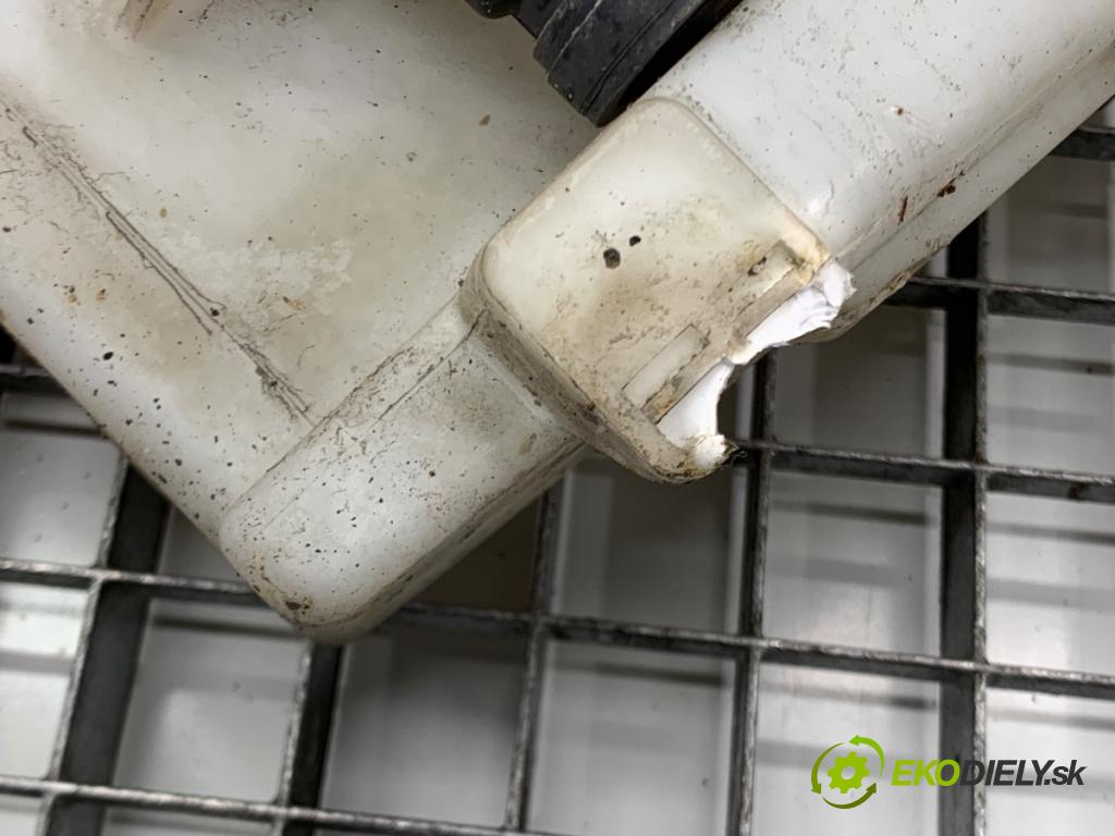 OPEL ANTARA A SUV 2014 135 kW 2.2 CDTi 4x4 2231 nádržka ostřikovačů