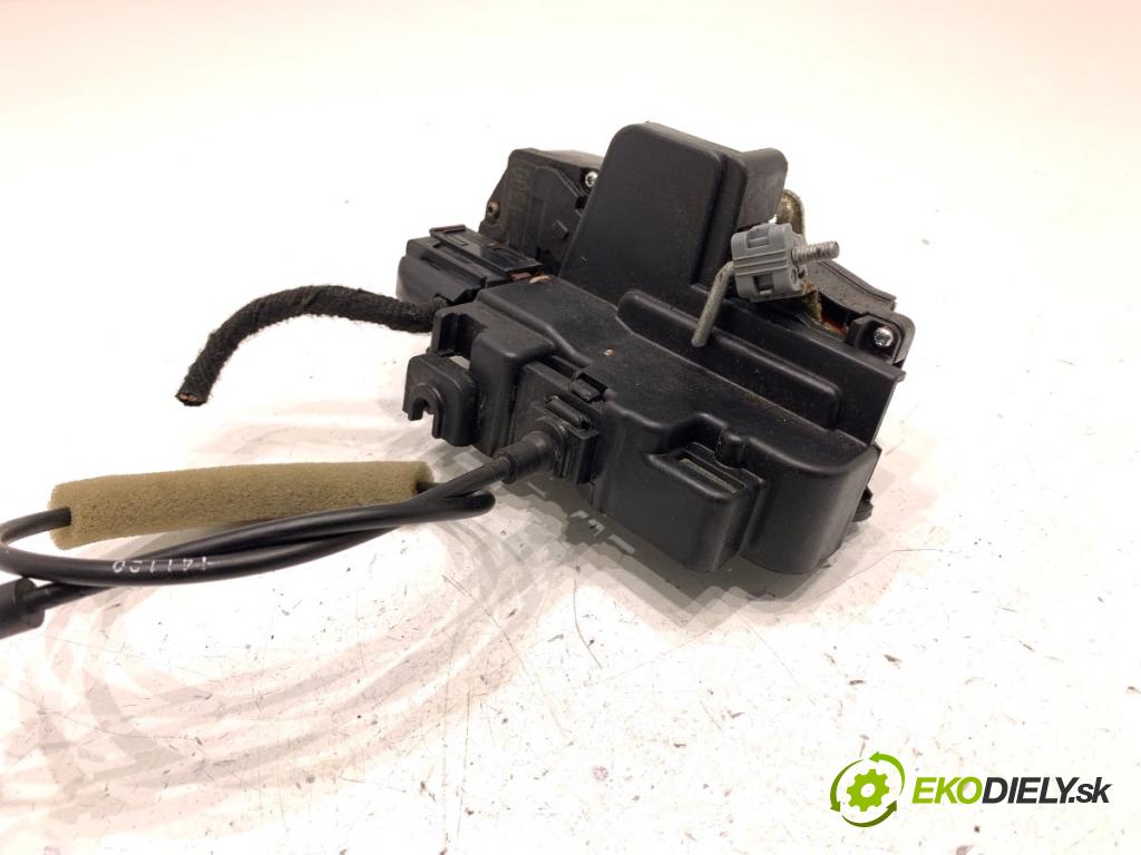 OPEL ANTARA A SUV 2014 135 kW 2.2 CDTi 4x4 2231 zámok Dvere ľavy predný