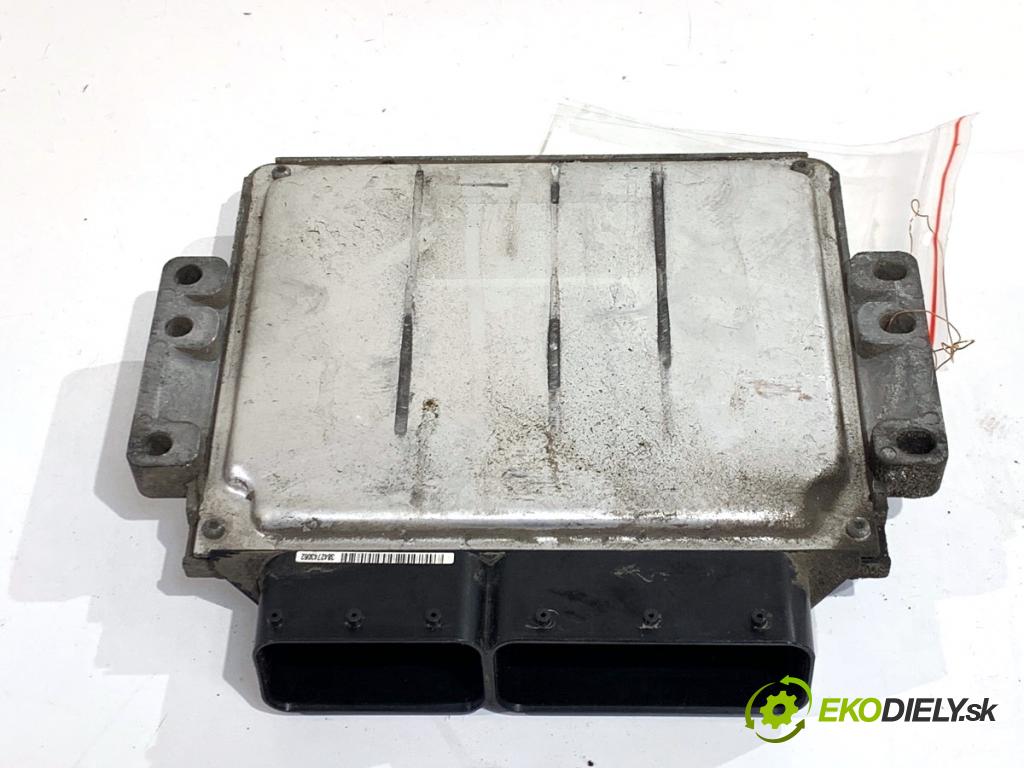 OPEL ANTARA A SUV 2014 135 kW 2.2 CDTi 4x4 2231 řídící jednotka motora 25192581 (Řídicí jednotka)