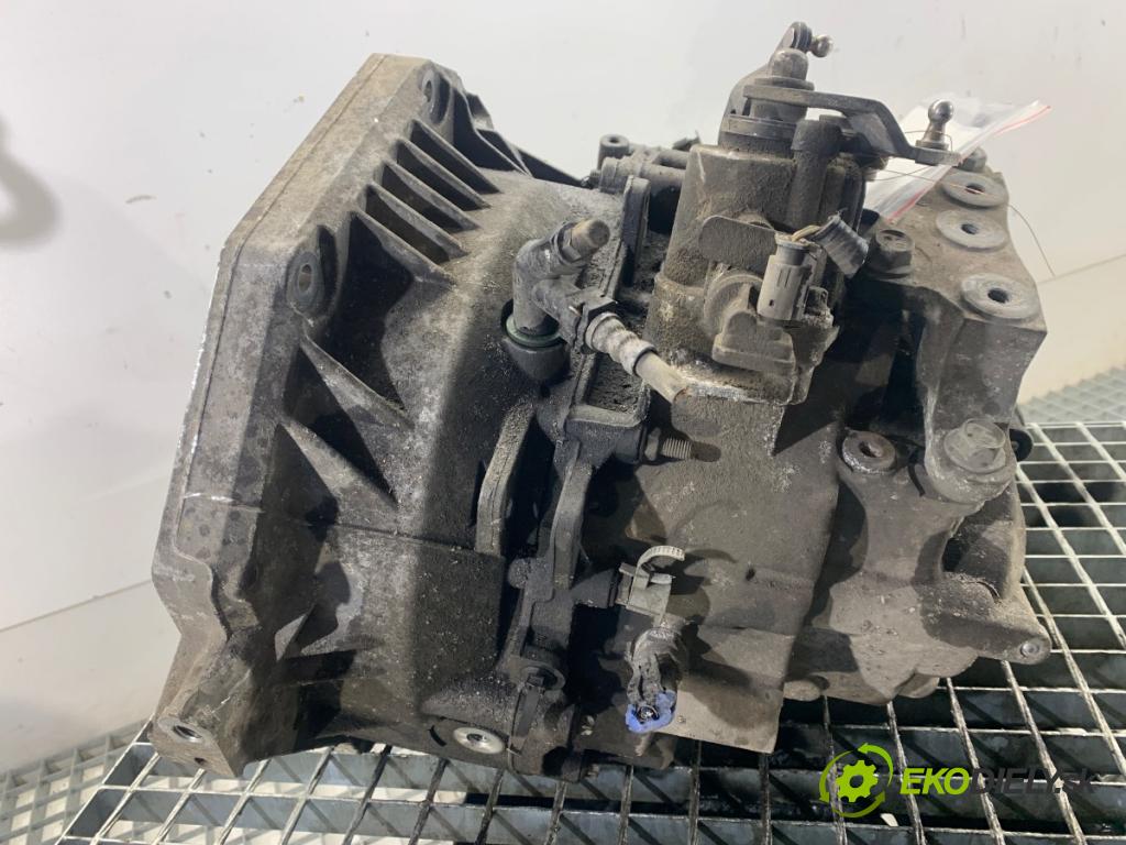 OPEL ANTARA A SUV 2014 135 kW 2.2 CDTi 4x4 2231 převodovka 55567634 (Převodovka)