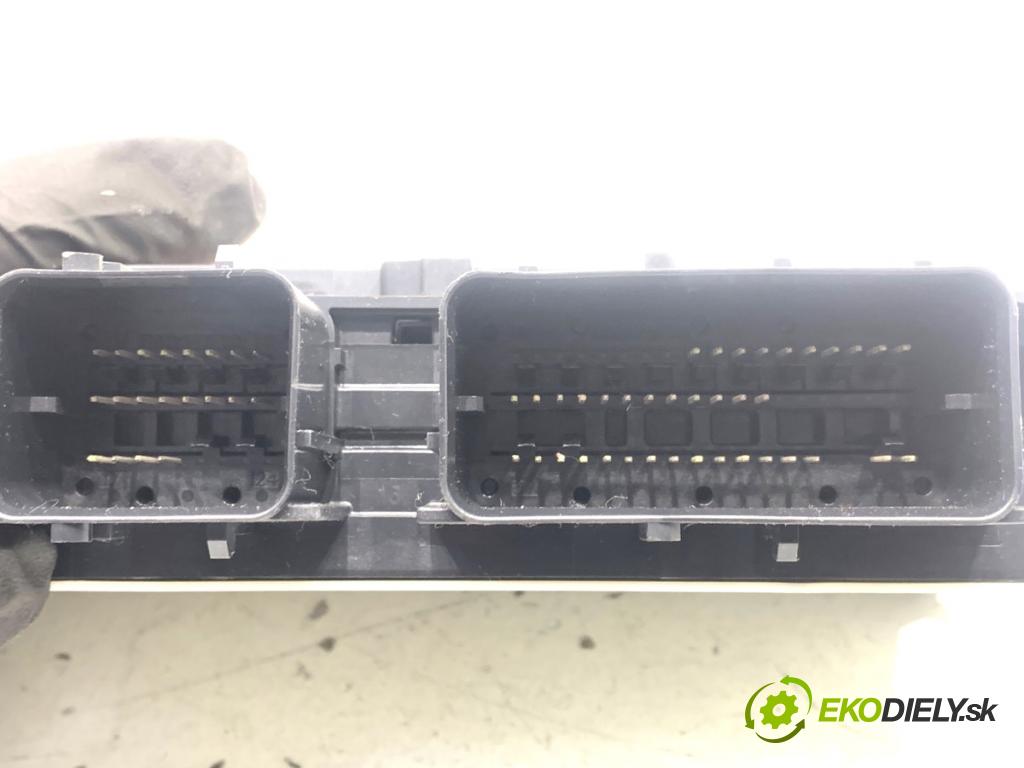 OPEL ANTARA A SUV 2014 135 kW 2.2 CDTi 4x4 2231 senzor airbag 13591287 (Snímač)