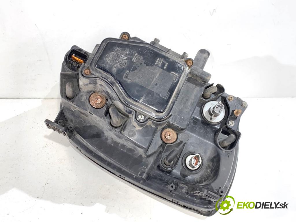 OPEL ANTARA A SUV 2014 135 kW 2.2 CDTi 4x4 2231 Svetlomet ľavy predný XENON 20839668