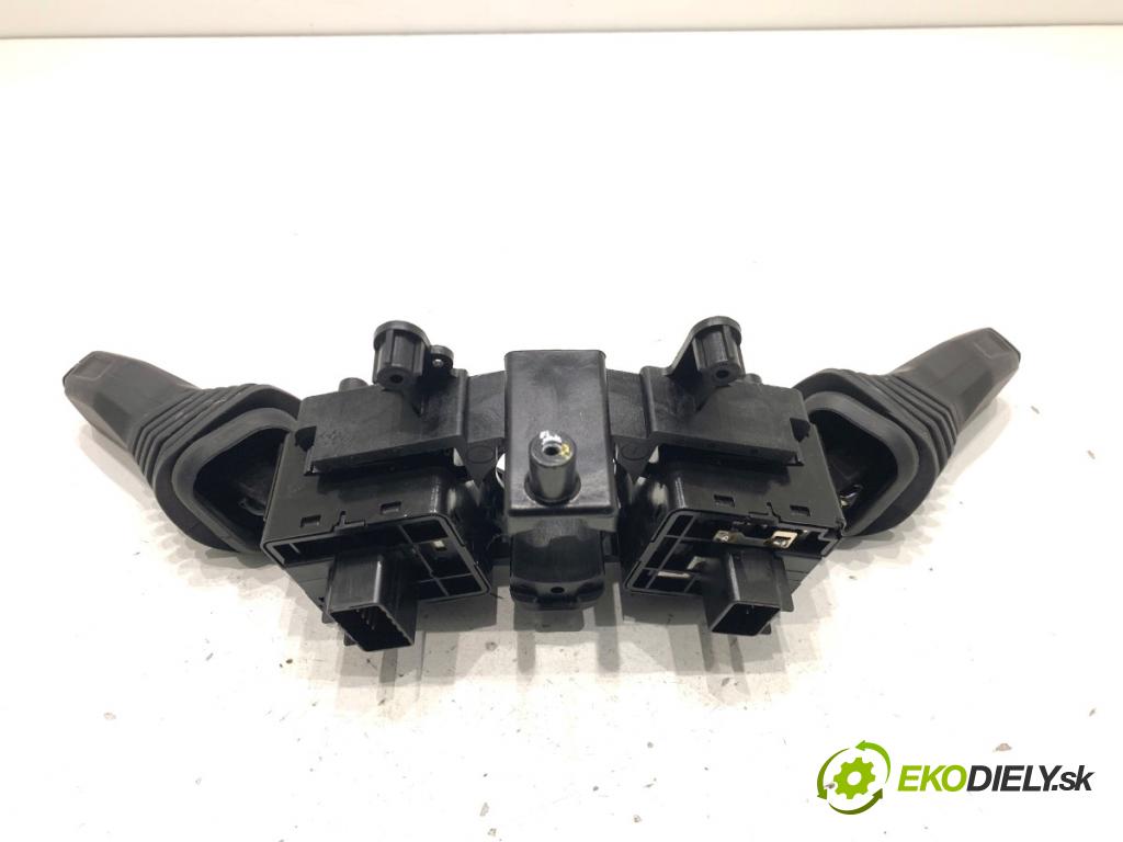 OPEL ANTARA A SUV 2014 135 kW 2.2 CDTi 4x4 2231 Prepínač kombinovaný  (Prepínacie páčky pod volantom)