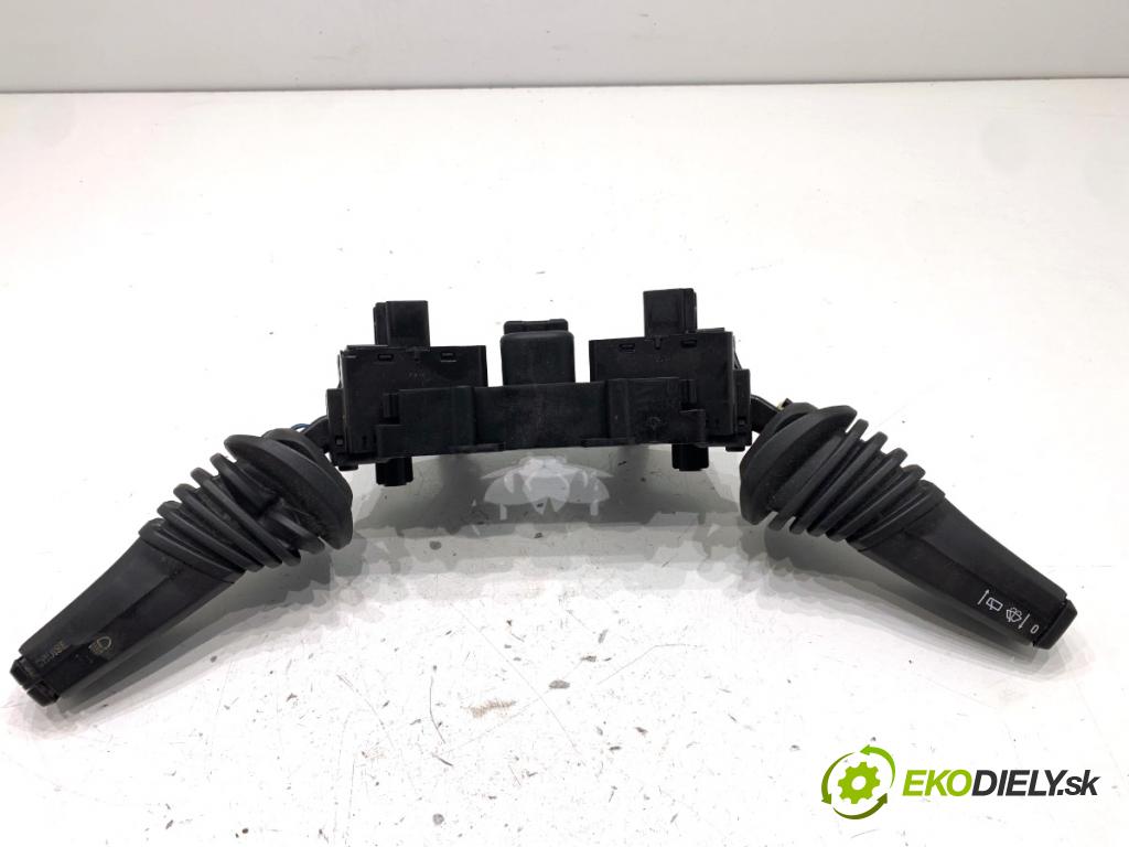 OPEL ANTARA A SUV 2014 135 kW 2.2 CDTi 4x4 2231 Prepínač kombinovaný  (Prepínacie páčky pod volantom)