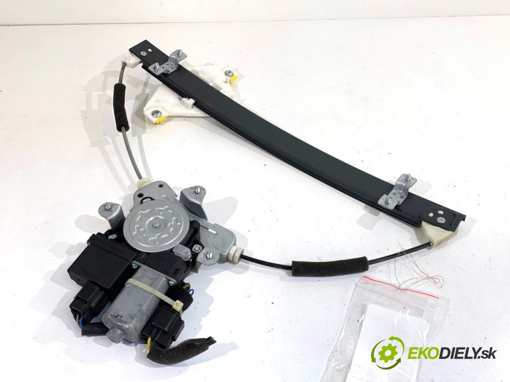 OPEL ANTARA A SUV 2014 135 kW 2.2 CDTi 4x4 2231 mechanismus okna levý přední část 95391358