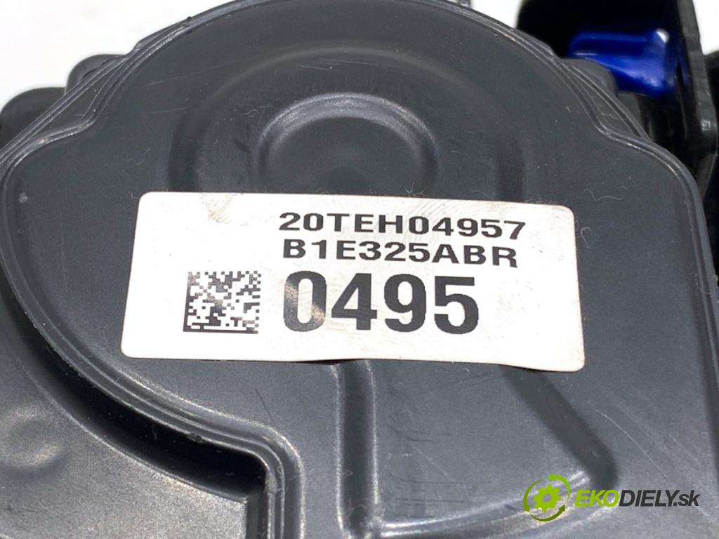 OPEL ANTARA A SUV 2014 135 kW 2.2 CDTi 4x4 2231 Držiak BEZPEČNOSŤ pravy predný 94550495