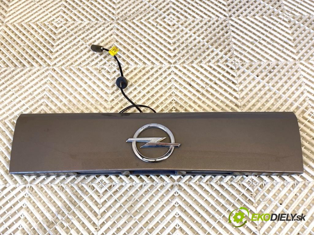 OPEL ANTARA A SUV 2014 135 kW 2.2 CDTi 4x4 2231 Lišta dverí zad 95389437