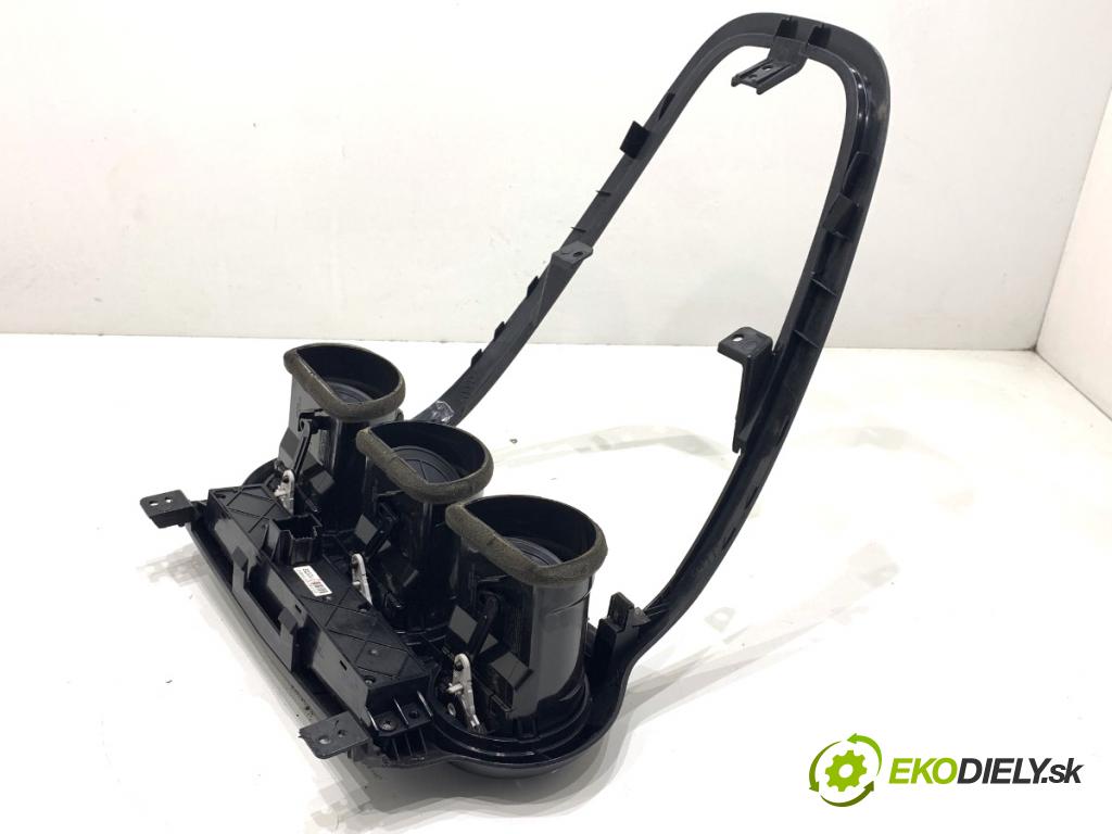 OPEL ANTARA A SUV 2014 135 kW 2.2 CDTi 4x4 2231 mří topení přední část 20898130